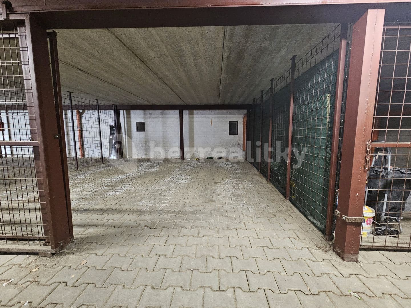 Prodej garáže 27 m², Sportovců, Kutná Hora, Středočeský kraj
