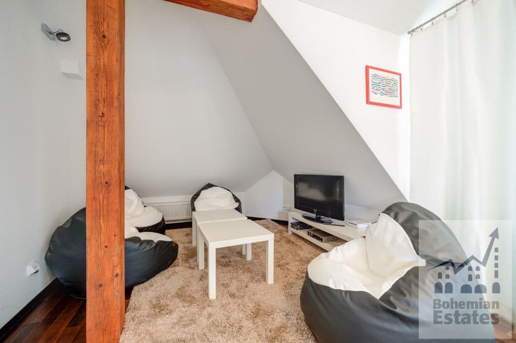 Pronájem bytu 70 m², Masarykova, Nosislav, Jihomoravský kraj Pronájem bytu 70 m², Masarykova, Nosislav, Jihomoravský kraj