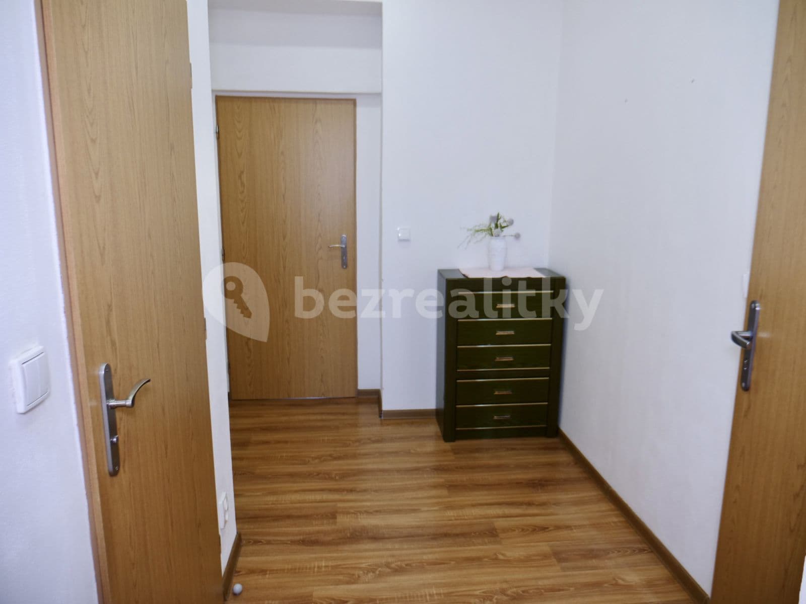 Pronájem bytu 1+kk 48 m², Ruská, Teplice, Ústecký kraj