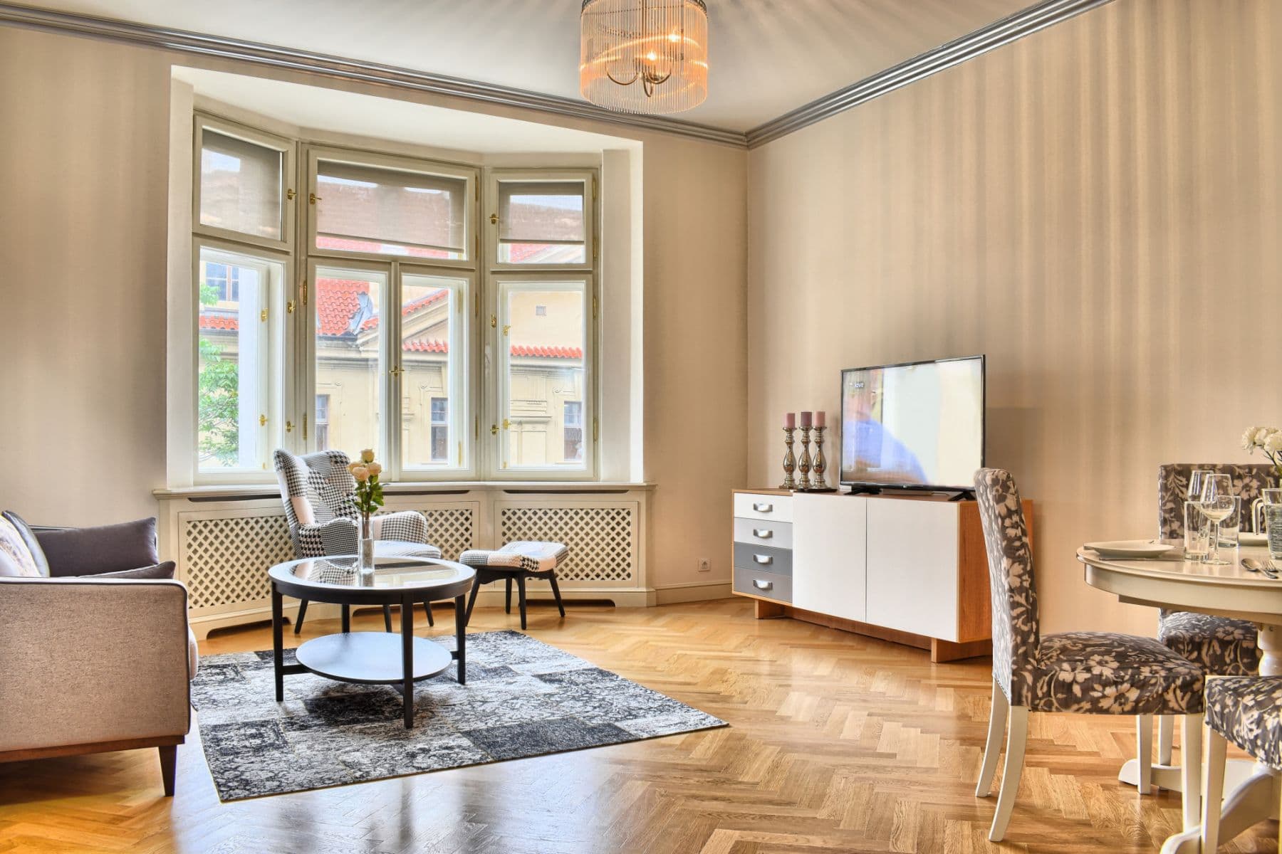 Pronájem bytu 100 m², U Milosrdných, Praha, Praha Pronájem bytu 100 m², U Milosrdných, Praha, Praha