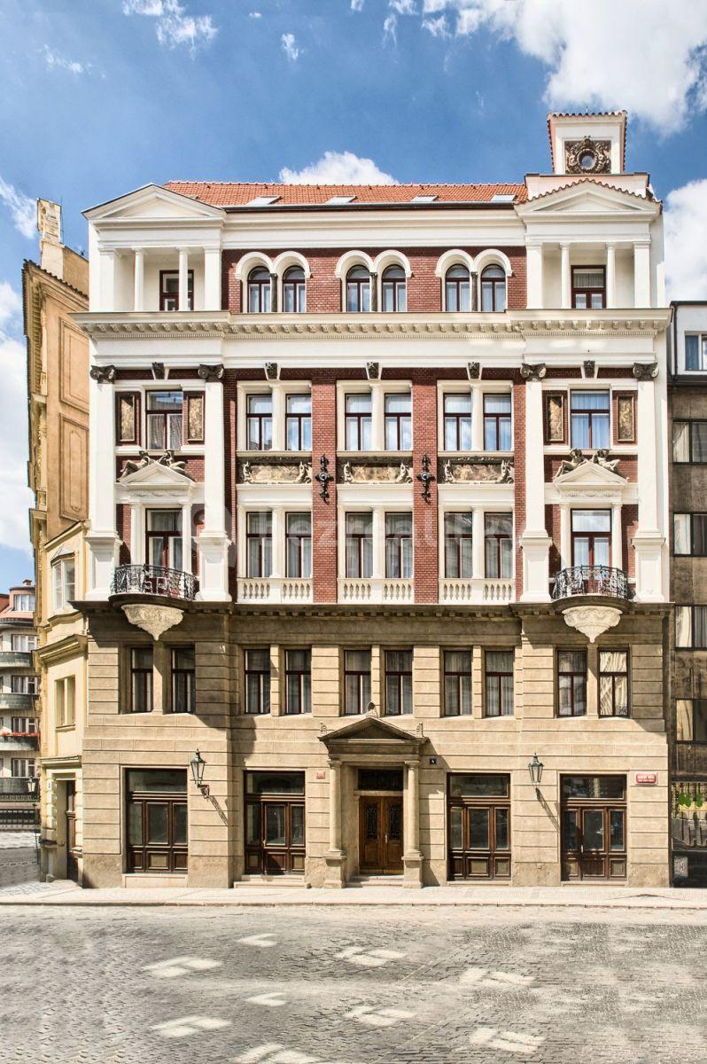 Pronájem bytu 2+1 72 m², Karoliny Světlé, Praha, Praha