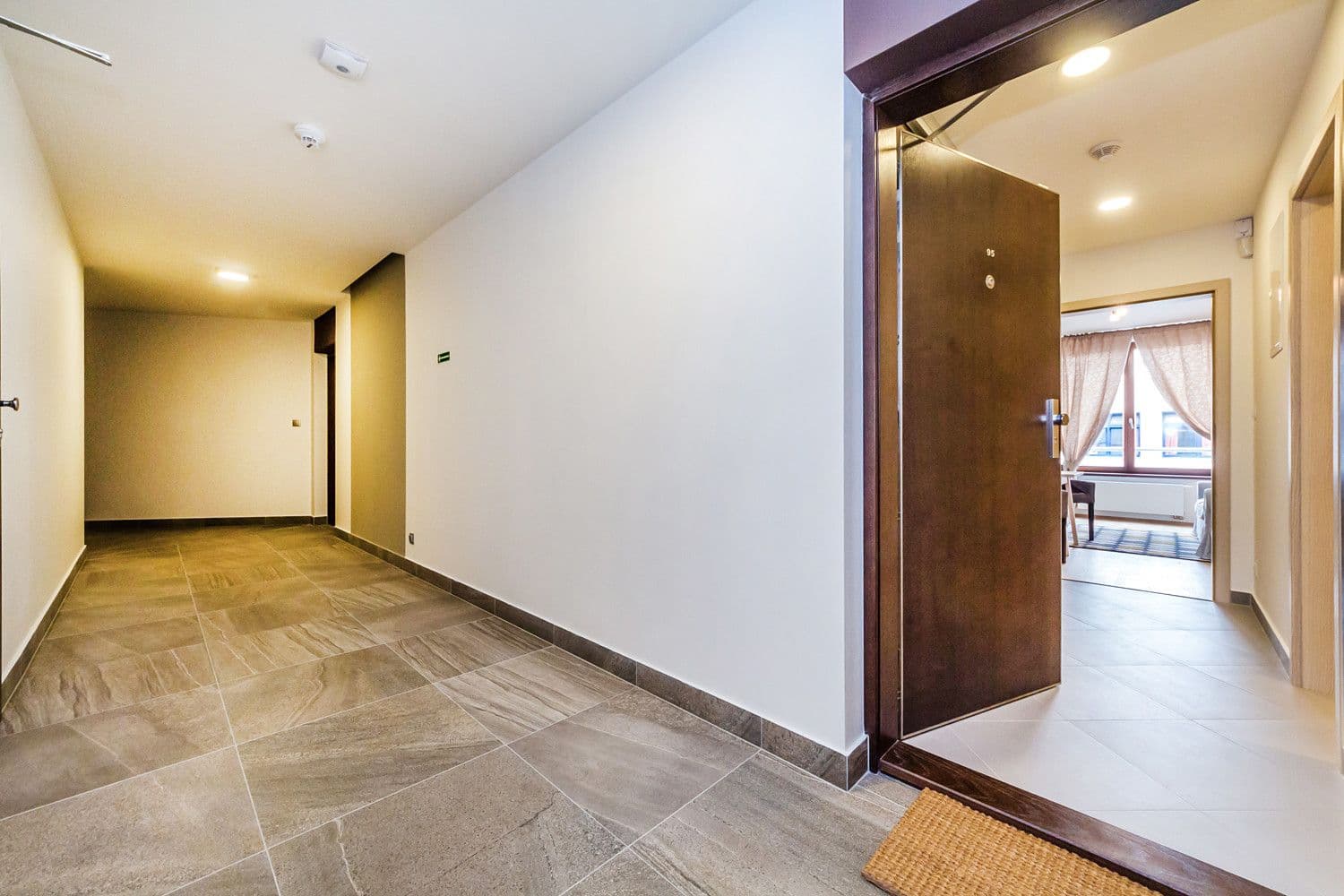 Pronájem bytu 30 m², V Háji, Praha, Praha Pronájem bytu 30 m², V Háji, Praha, Praha