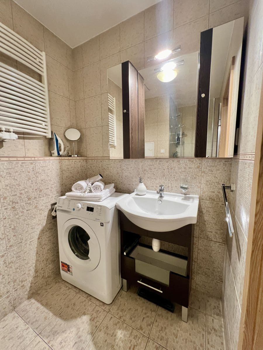 Pronájem bytu 30 m², Jeřabinová, Praha, Praha Pronájem bytu 30 m², Jeřabinová, Praha, Praha