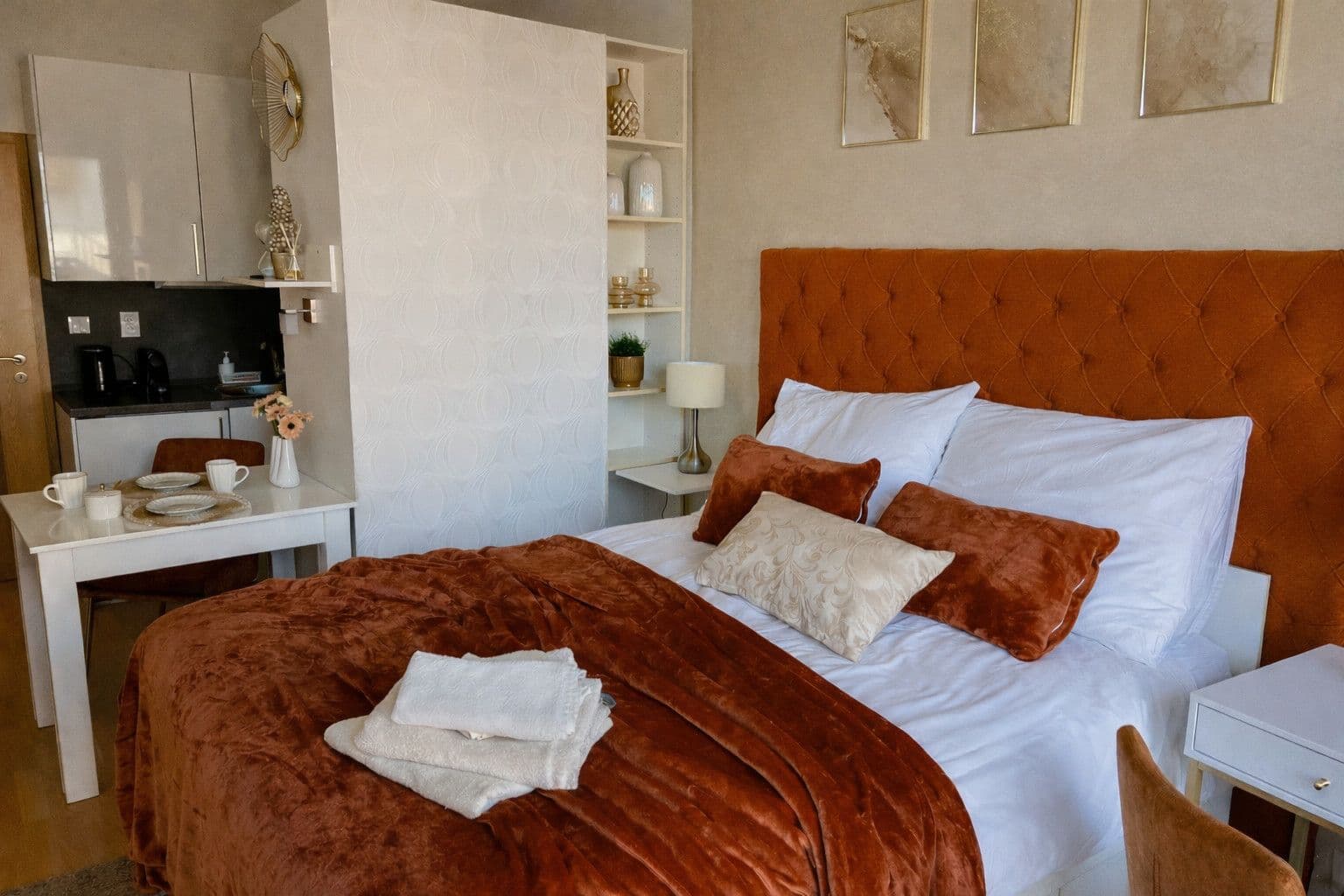 Pronájem bytu 30 m², Jeřabinová, Praha, Praha Pronájem bytu 30 m², Jeřabinová, Praha, Praha