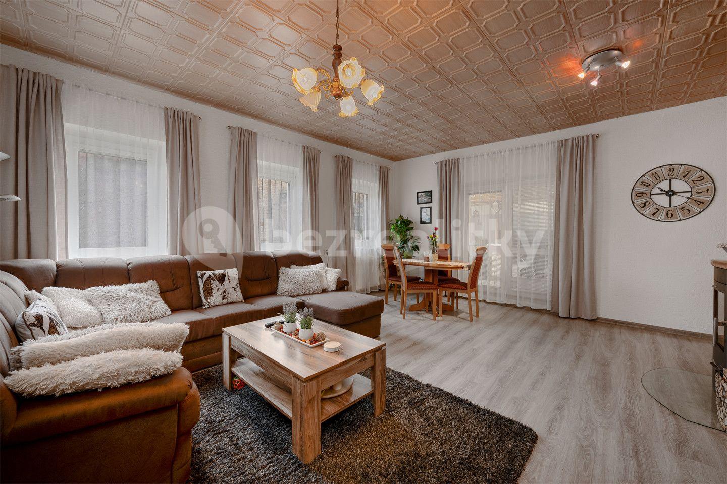 Prodej domu 213 m², pozemek 341 m², Děčín, Ústecký kraj