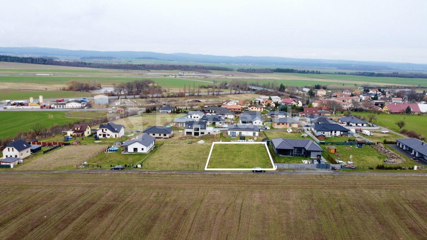 Prodej pozemku 1.065 m², Dlouhá Lhota, Středočeský kraj