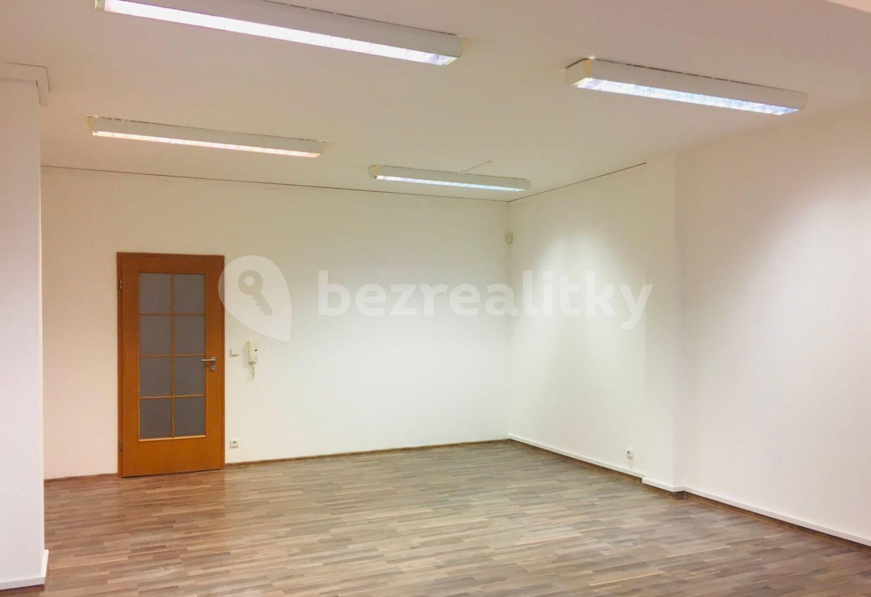 Pronájem kanceláře • 58 m² bez realitky