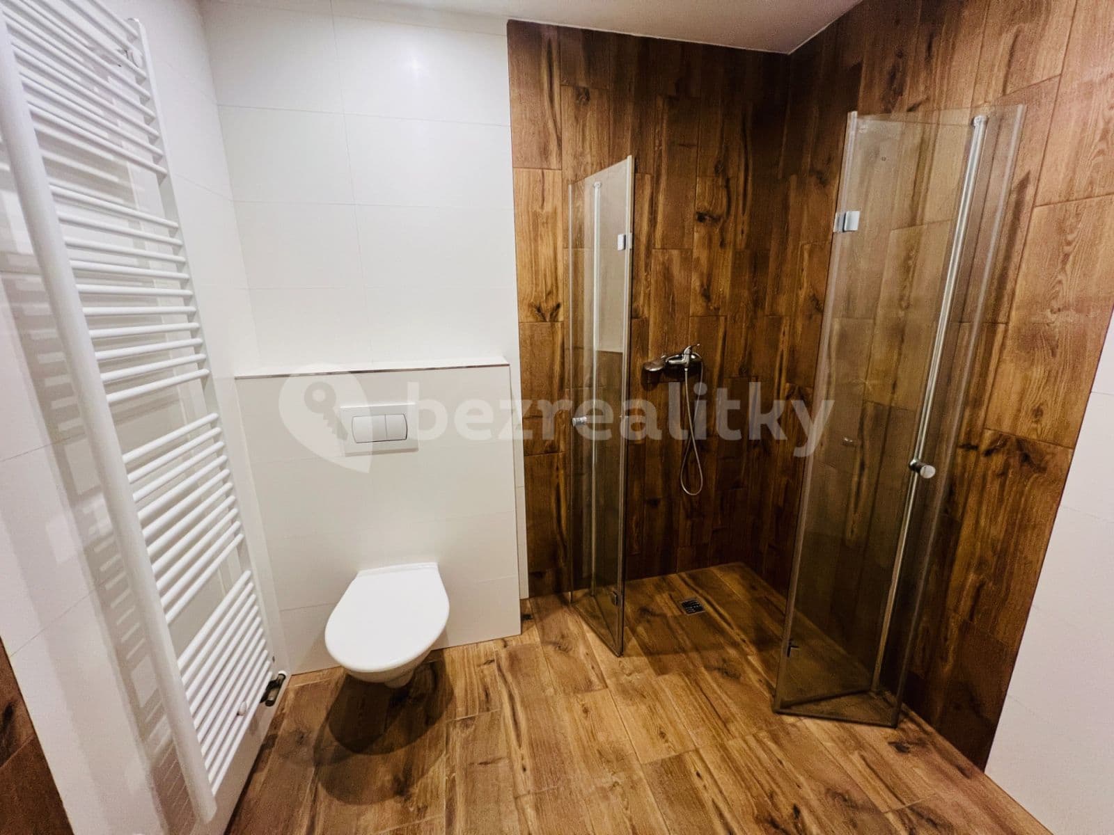 Pronájem bytu 2+kk 51 m², Dalibora z Myšlína, Doksy, Liberecký kraj Pronájem bytu 2+kk 51 m², Dalibora z Myšlína, Doksy, Liberecký kraj