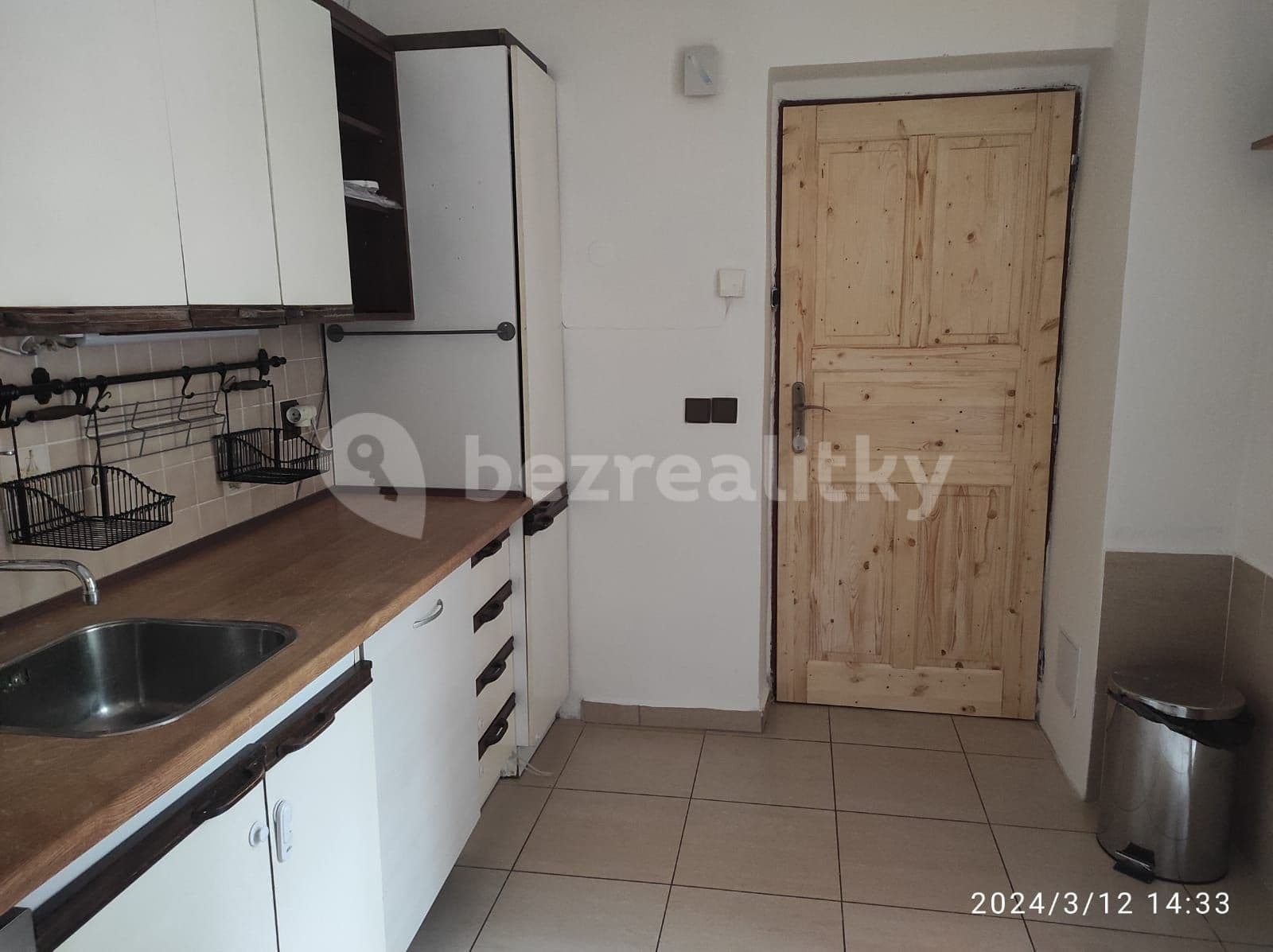 Pronájem bytu 2+1 58 m², Na Pěšinách, Praha, Praha Pronájem bytu 2+1 58 m², Na Pěšinách, Praha, Praha