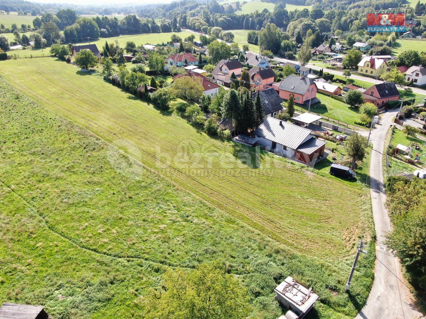 Prodej pozemku 1.509 m², Bratrušov, Olomoucký kraj