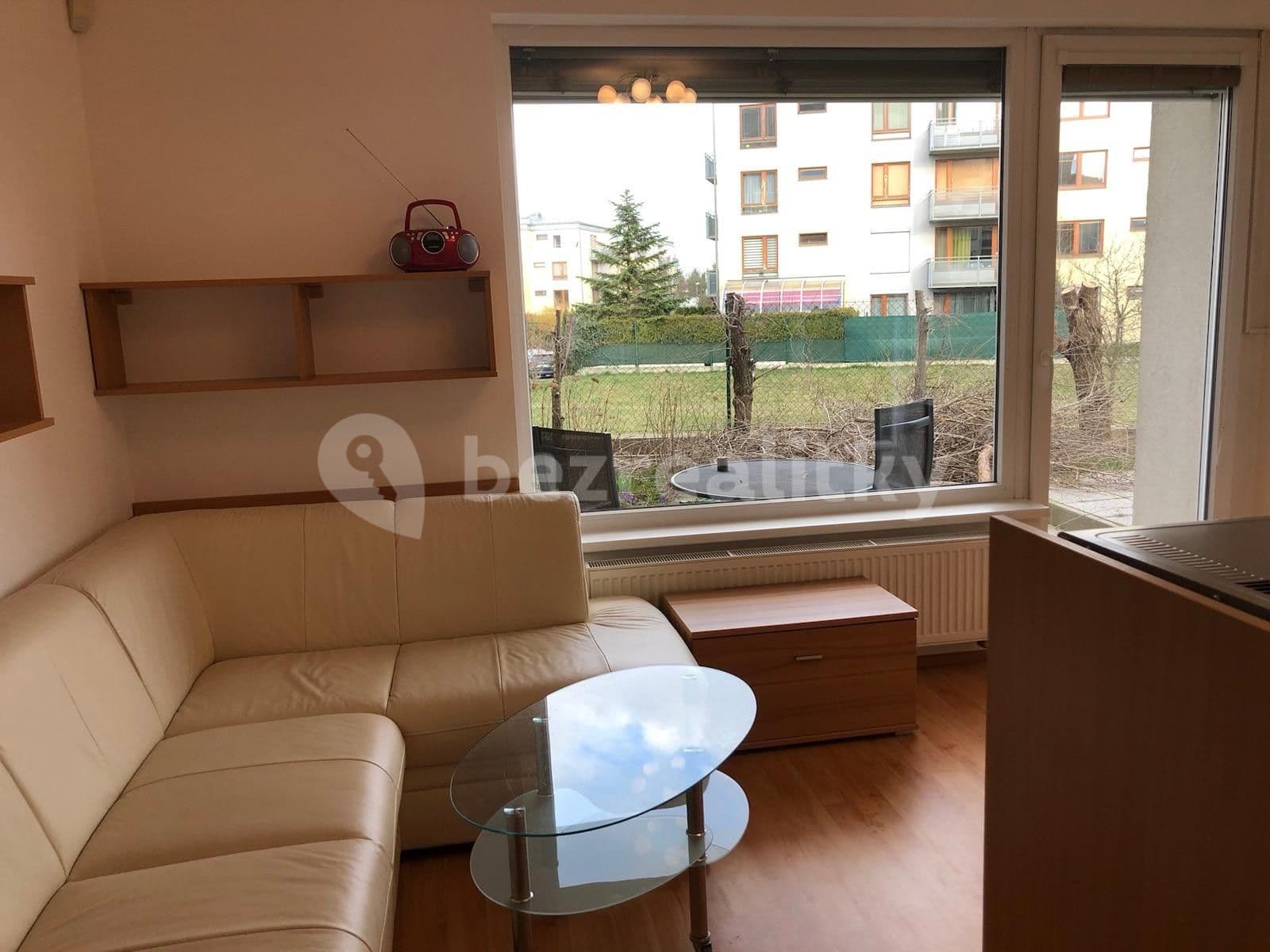 Pronájem bytu 1+kk 32 m², Milotická, Praha, Praha Pronájem bytu 1+kk 32 m², Milotická, Praha, Praha