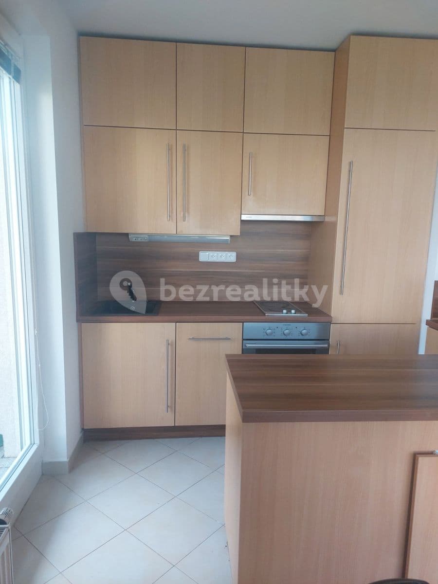 Pronájem bytu 1+kk 32 m², Milotická, Praha, Praha Pronájem bytu 1+kk 32 m², Milotická, Praha, Praha