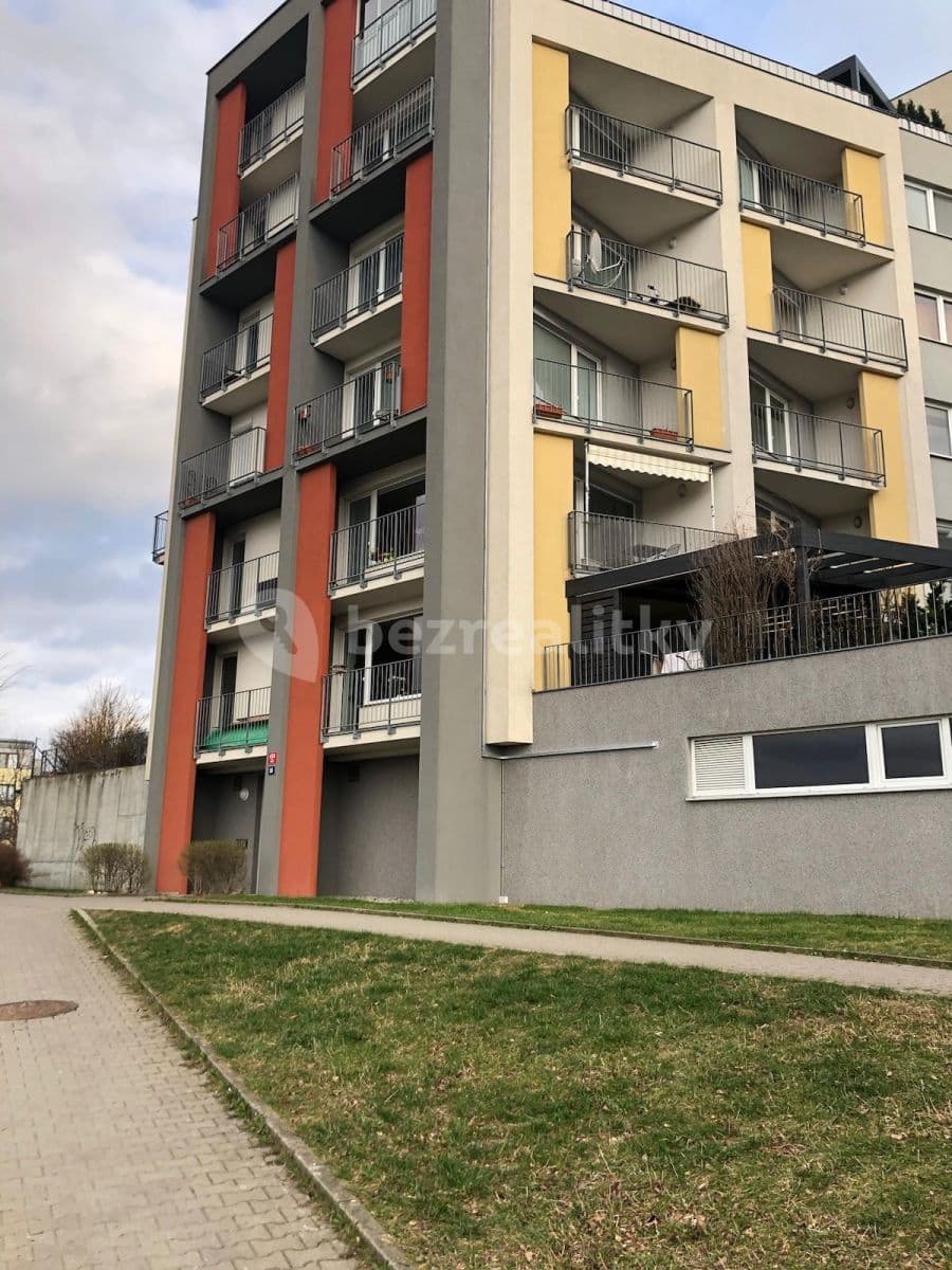Pronájem bytu 1+kk 32 m², Milotická, Praha, Praha Pronájem bytu 1+kk 32 m², Milotická, Praha, Praha