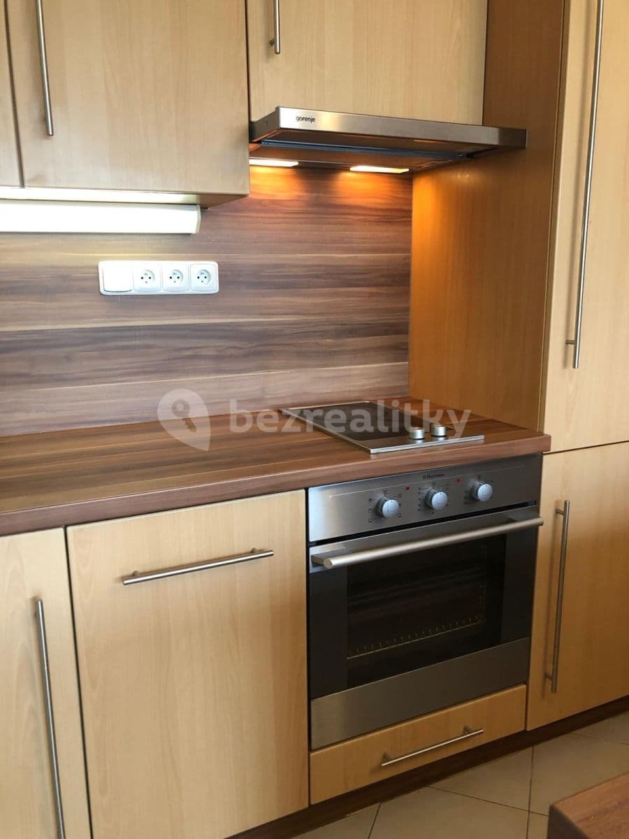 Pronájem bytu 1+kk 32 m², Milotická, Praha, Praha Pronájem bytu 1+kk 32 m², Milotická, Praha, Praha