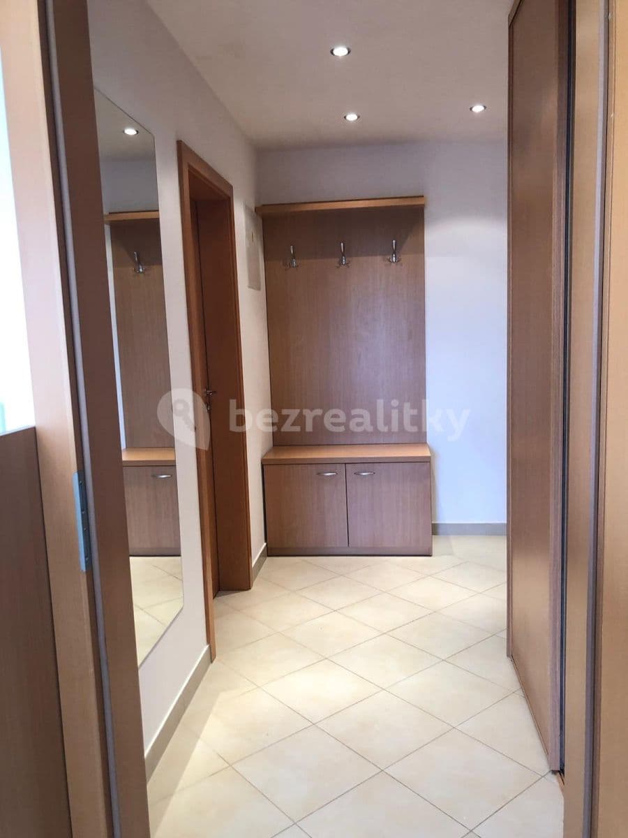 Pronájem bytu 1+kk 32 m², Milotická, Praha, Praha Pronájem bytu 1+kk 32 m², Milotická, Praha, Praha