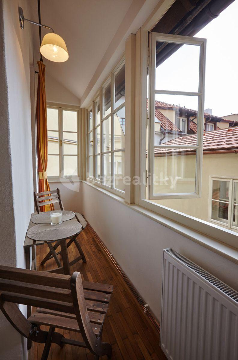 Pronájem bytu 1+kk 35 m², Míšeňská, Praha, Praha