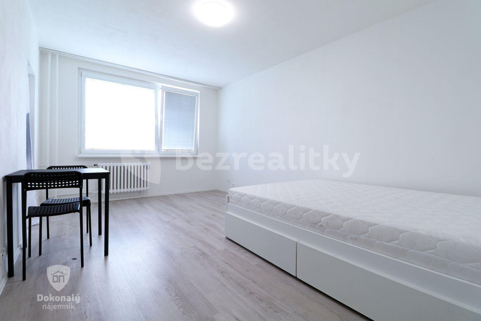 Pronájem bytu 1+kk 29 m², Bachova, Praha, Praha