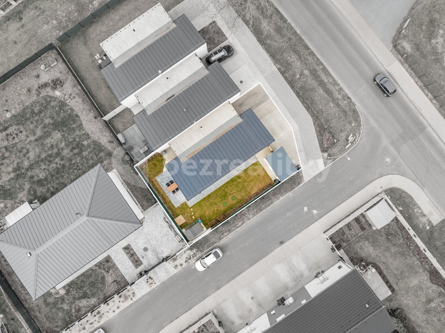 Prodej domu 98 m², pozemek 326 m², Vrbová, Buštěhrad, Středočeský kraj