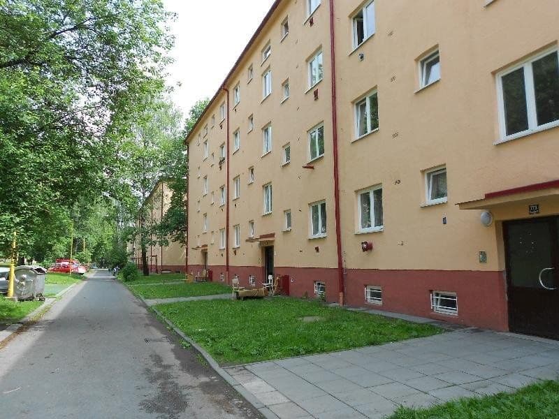 Pronájem bytu 2+1 47 m², Jarošova, Havířov, Moravskoslezský kraj Pronájem bytu 2+1 47 m², Jarošova, Havířov, Moravskoslezský kraj