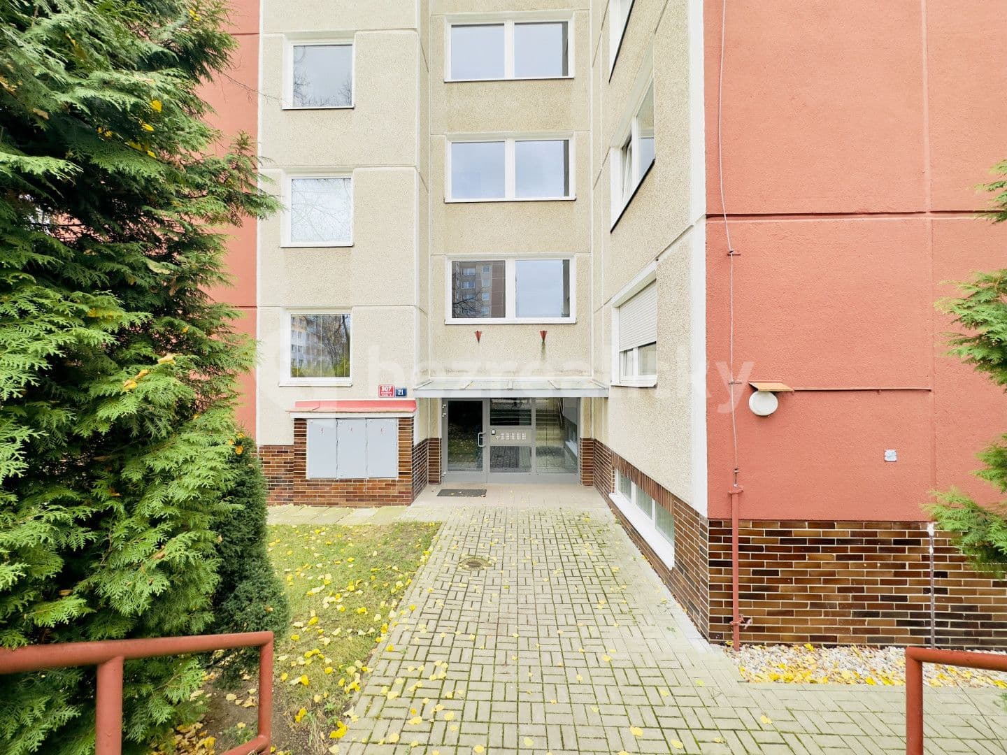 Prodej bytu 3+1 63 m², Lamačova, Praha, Praha