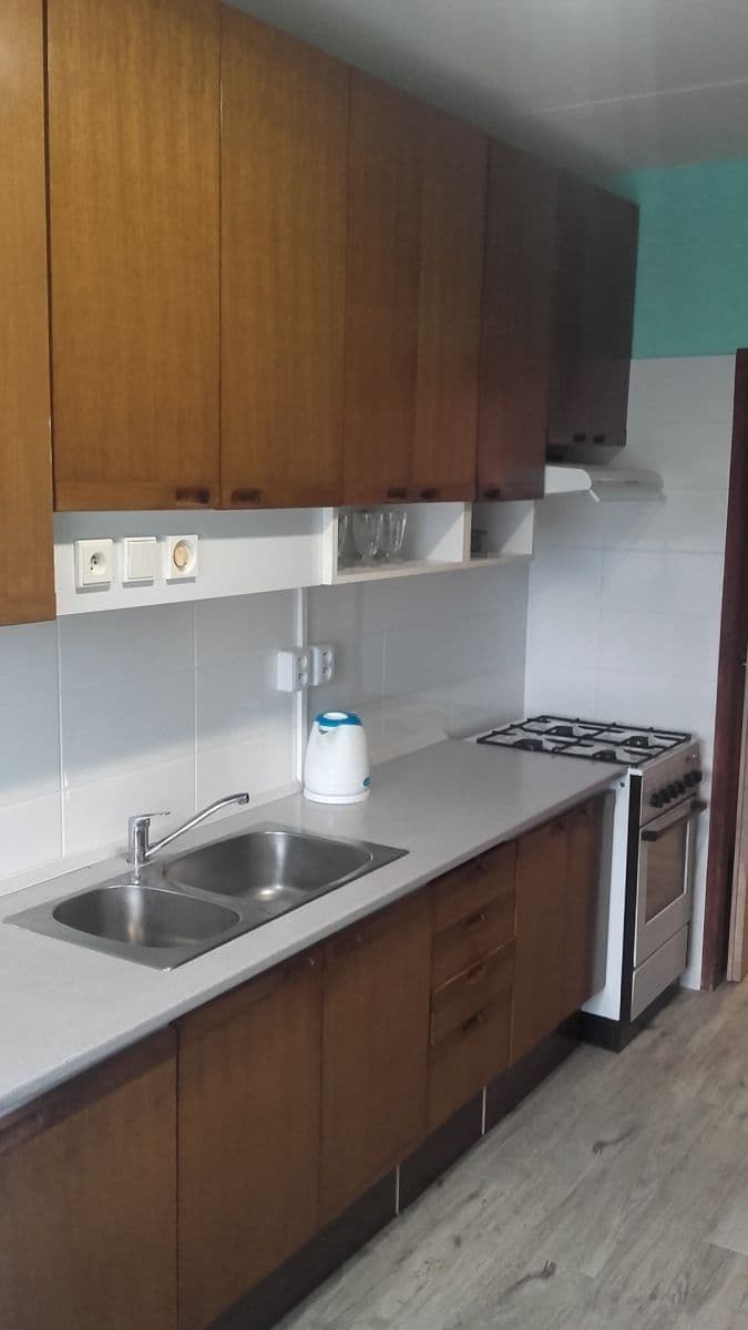 Pronájem bytu 4+1 95 m², Matúškova, Praha, Praha Pronájem bytu 4+1 95 m², Matúškova, Praha, Praha