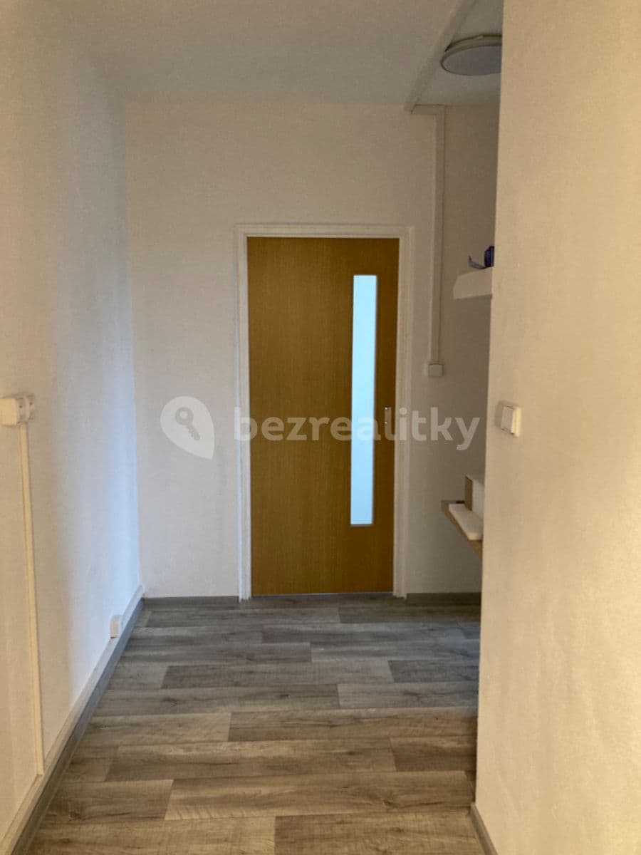 Prodej bytu 2+kk 42 m², Sídliště na Sadech, České Velenice, Jihočeský kraj