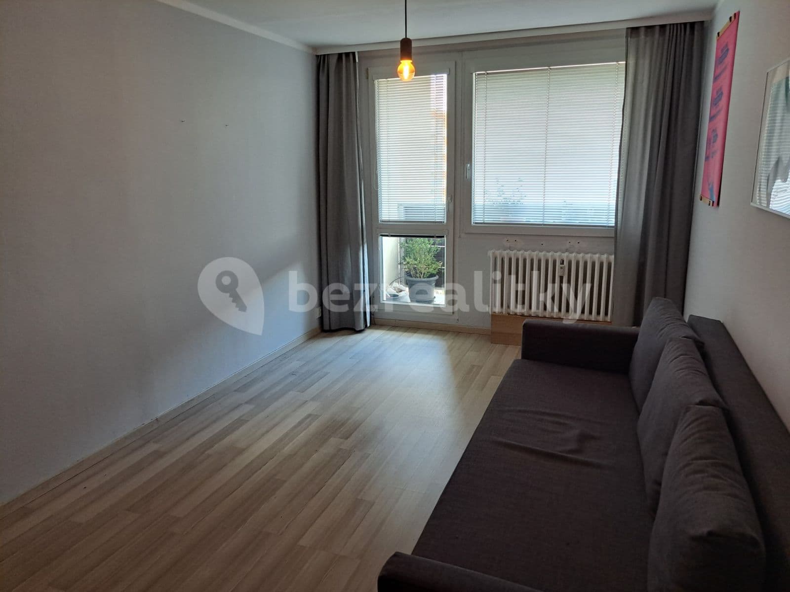 Pronájem bytu 2+kk 40 m², Svojetická, Praha, Praha Pronájem bytu 2+kk 40 m², Svojetická, Praha, Praha