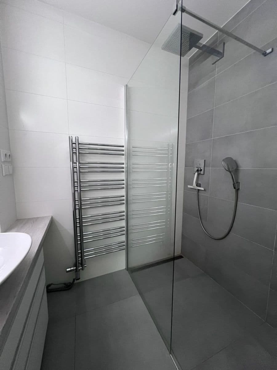 Pronájem bytu 2+1 66 m², Oblouková, Praha, Praha Pronájem bytu 2+1 66 m², Oblouková, Praha, Praha
