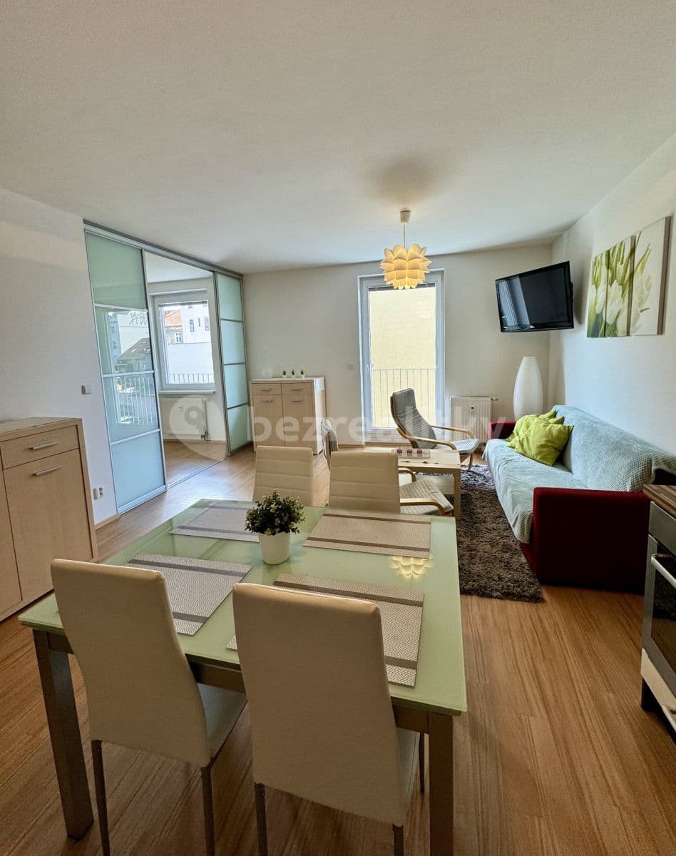 Pronájem bytu 2+kk 52 m², Černická, Plzeň, Plzeňský kraj Pronájem bytu 2+kk 52 m², Černická, Plzeň, Plzeňský kraj