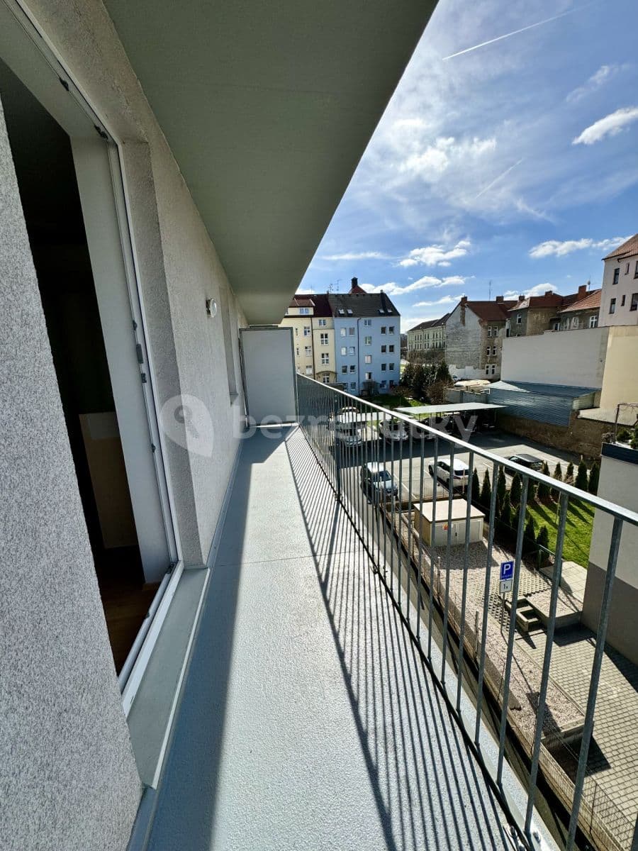 Pronájem bytu 2+kk 52 m², Černická, Plzeň, Plzeňský kraj Pronájem bytu 2+kk 52 m², Černická, Plzeň, Plzeňský kraj