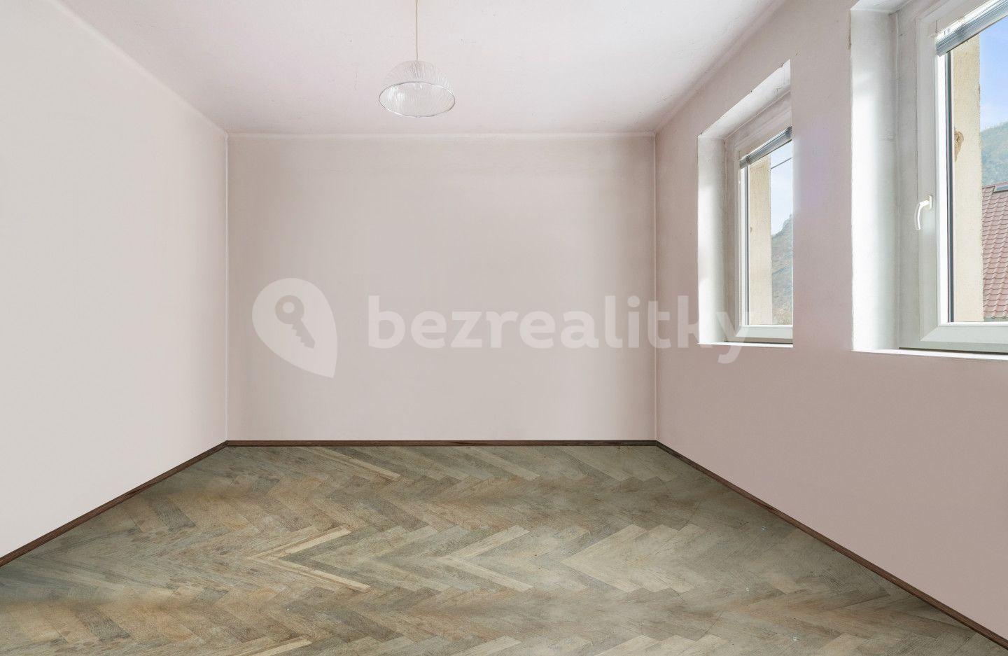 Prodej bytu 2+1 54 m², Velké Březno, Ústecký kraj