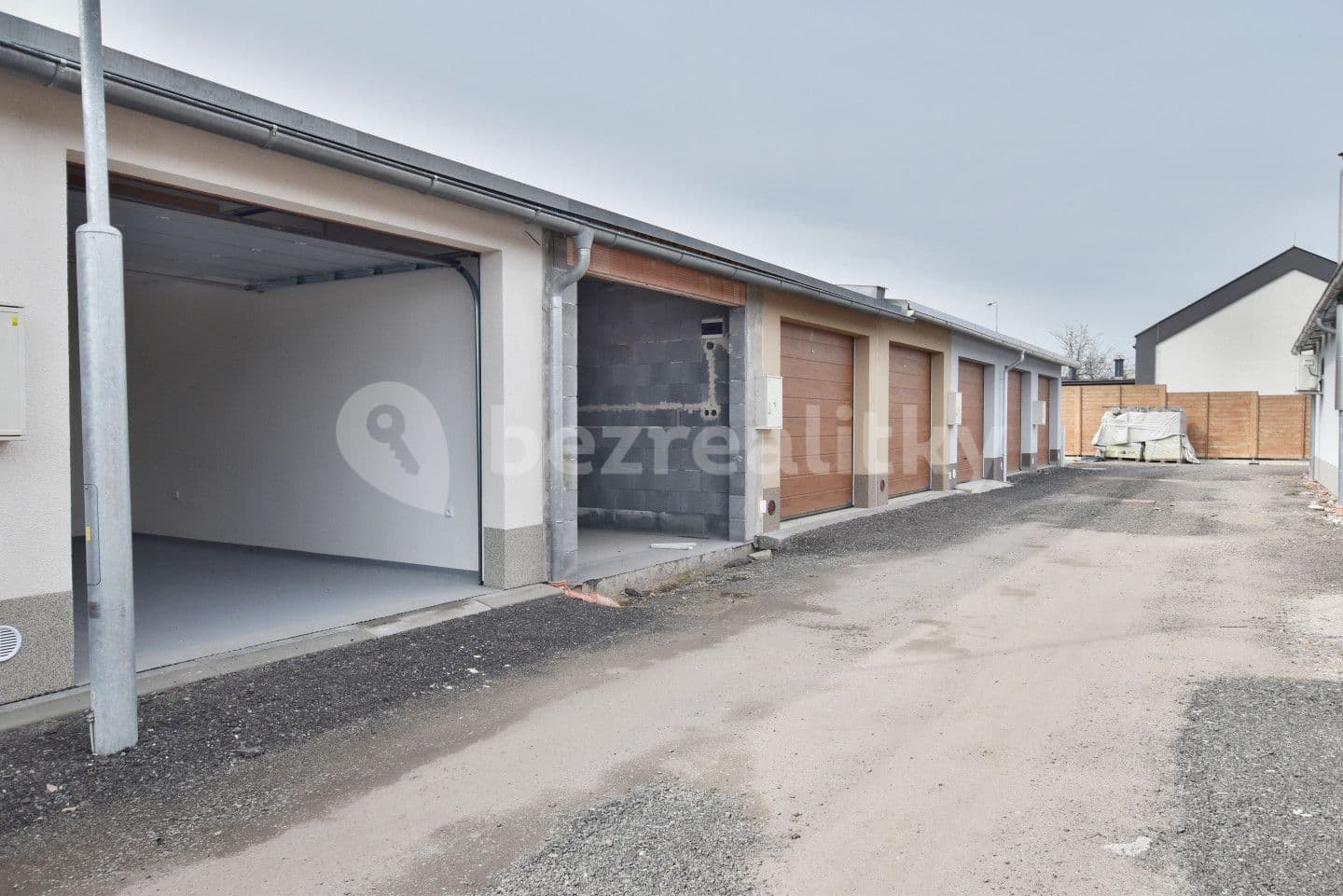 Prodej garáže 23 m², Nový Bydžov, Královéhradecký kraj