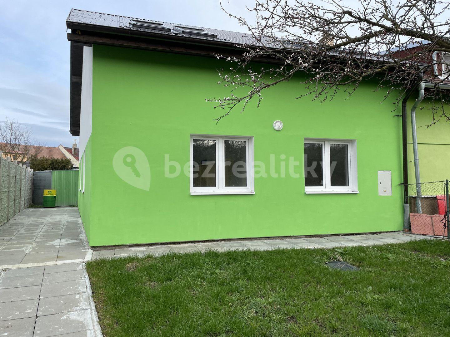 Prodej domu 155 m², pozemek 393 m², Vyškovská, Nezamyslice, Olomoucký kraj