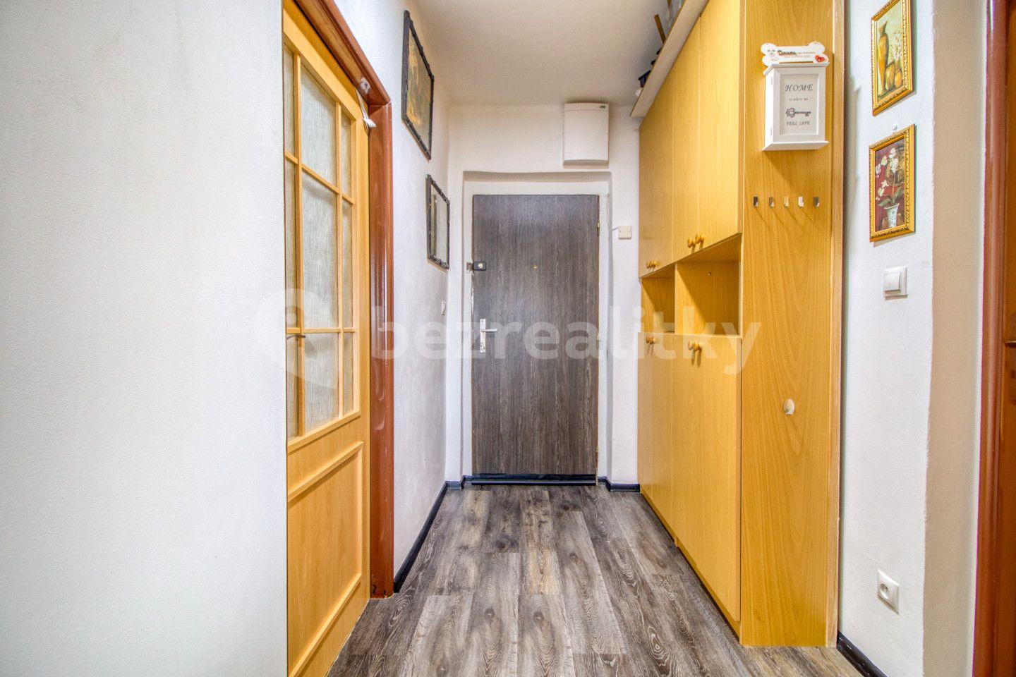 Prodej bytu 3+1 71 m², Sportovní, Bělčice, Jihočeský kraj