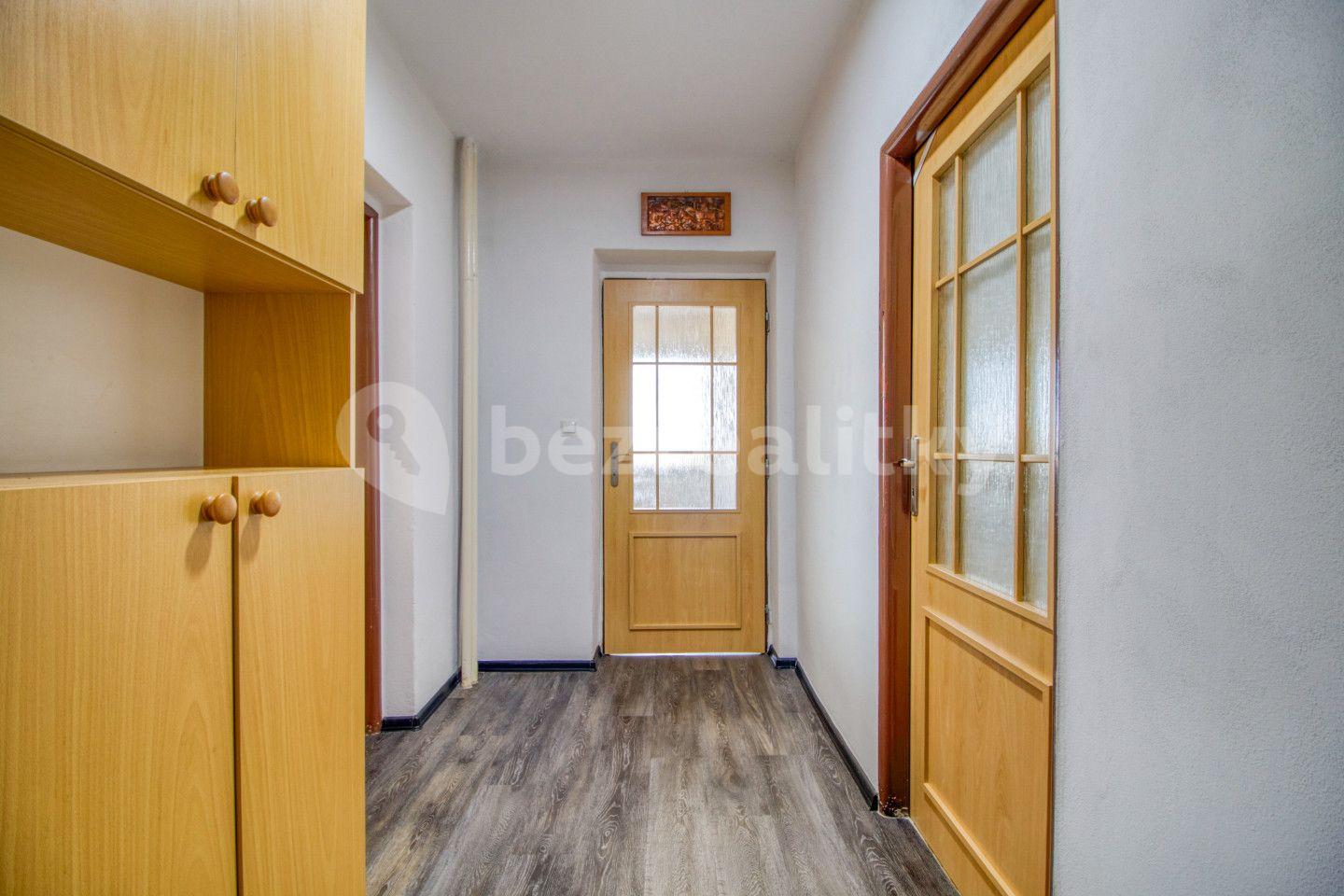 Prodej bytu 3+1 71 m², Sportovní, Bělčice, Jihočeský kraj