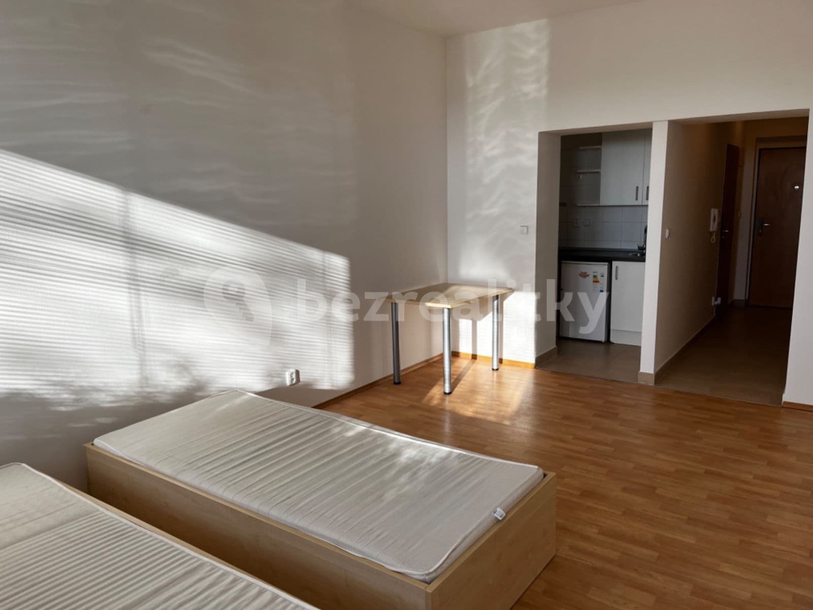 Pronájem bytu 1+kk 37 m², Rušná, Brno, Jihomoravský kraj Pronájem bytu 1+kk 37 m², Rušná, Brno, Jihomoravský kraj