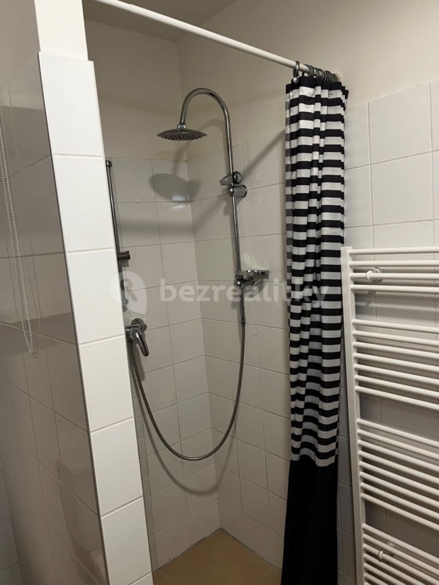 Pronájem bytu 1+kk 37 m², Rušná, Brno, Jihomoravský kraj Pronájem bytu 1+kk 37 m², Rušná, Brno, Jihomoravský kraj