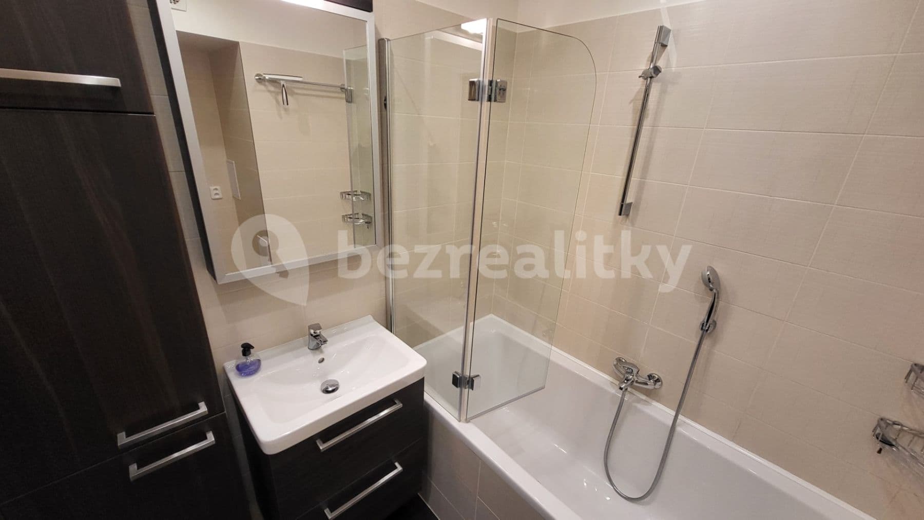 Pronájem bytu 2+kk 66 m², Herálecká Ⅳ, Praha, Praha Pronájem bytu 2+kk 66 m², Herálecká Ⅳ, Praha, Praha