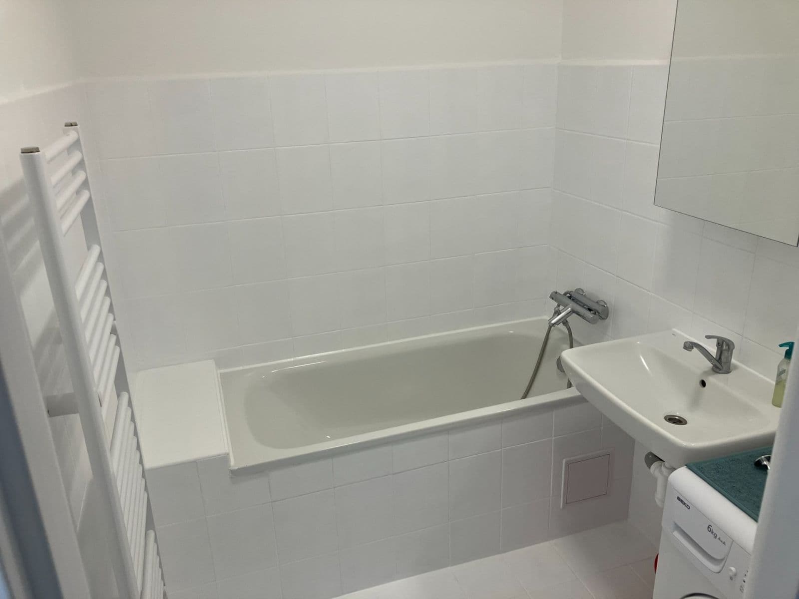 Pronájem bytu 2+kk 50 m², Kubíkova, Praha, Praha Pronájem bytu 2+kk 50 m², Kubíkova, Praha, Praha