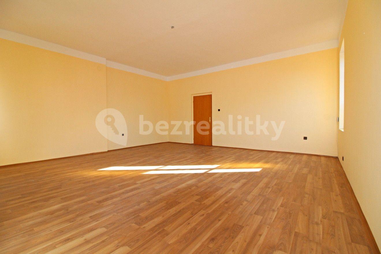 Prodej domu 400 m², pozemek 300 m², Nový Bor, Liberecký kraj