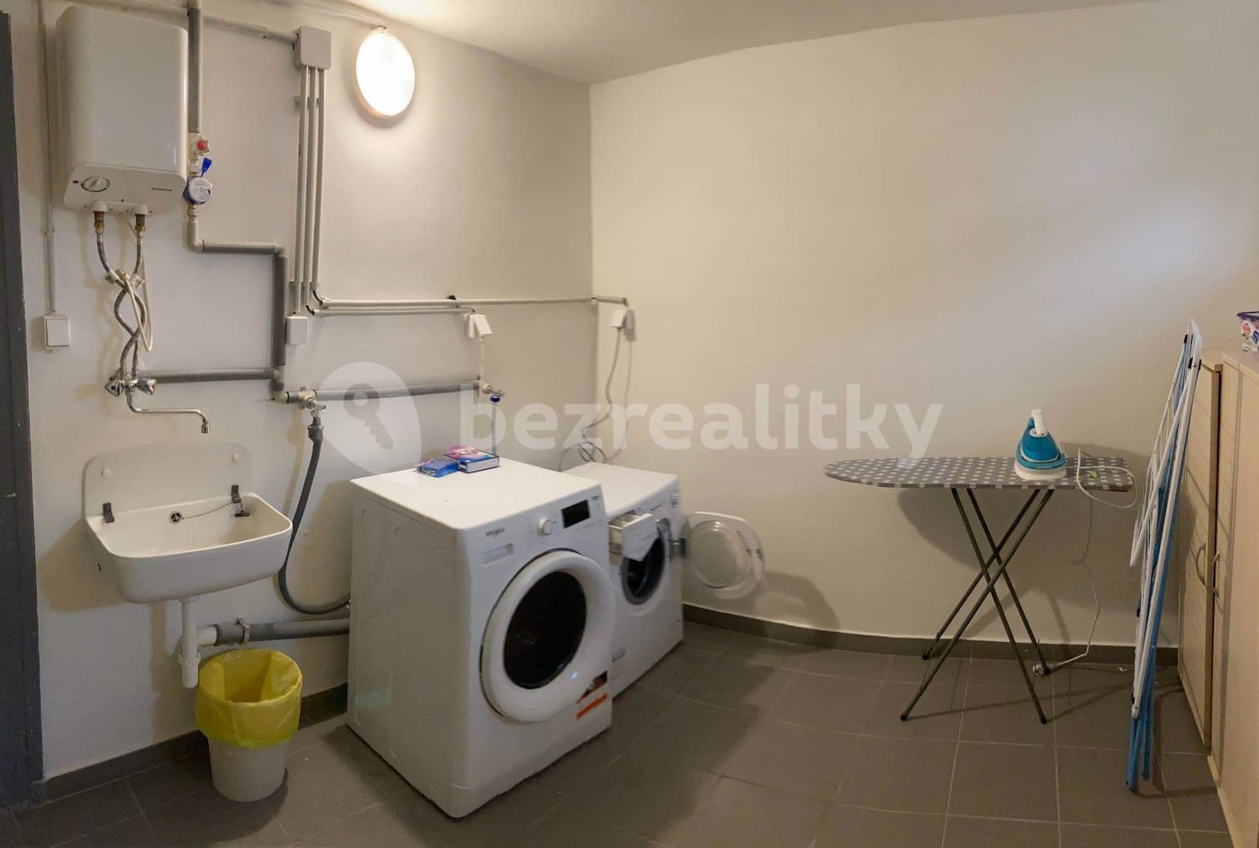 Pronájem bytu 1+kk 20 m², Lužova, Brno, Jihomoravský kraj Pronájem bytu 1+kk 20 m², Lužova, Brno, Jihomoravský kraj