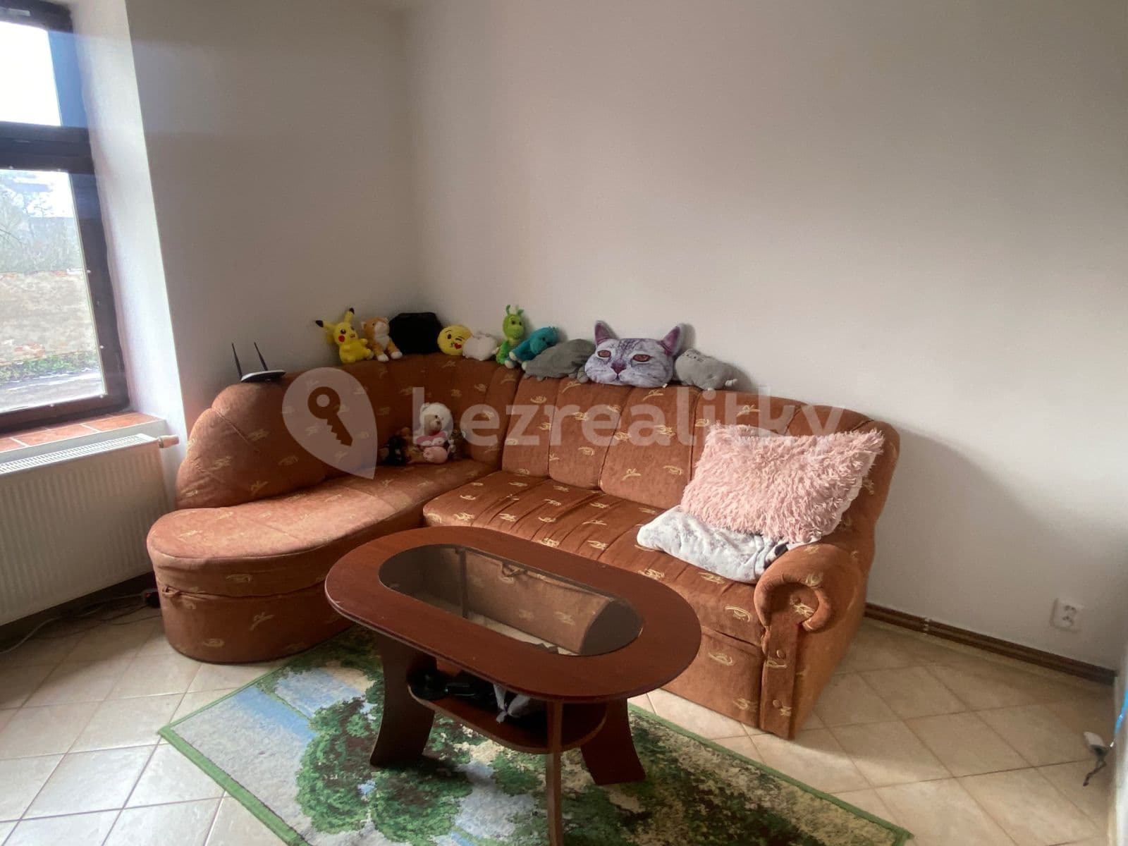 Pronájem bytu 1+1 37 m², Husova, Zlonice, Středočeský kraj Pronájem bytu 1+1 37 m², Husova, Zlonice, Středočeský kraj