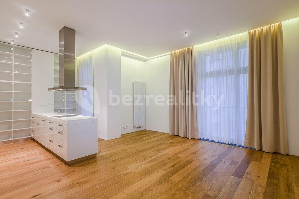 Pronájem bytu 2+kk 72 m², Laubova, Praha, Praha