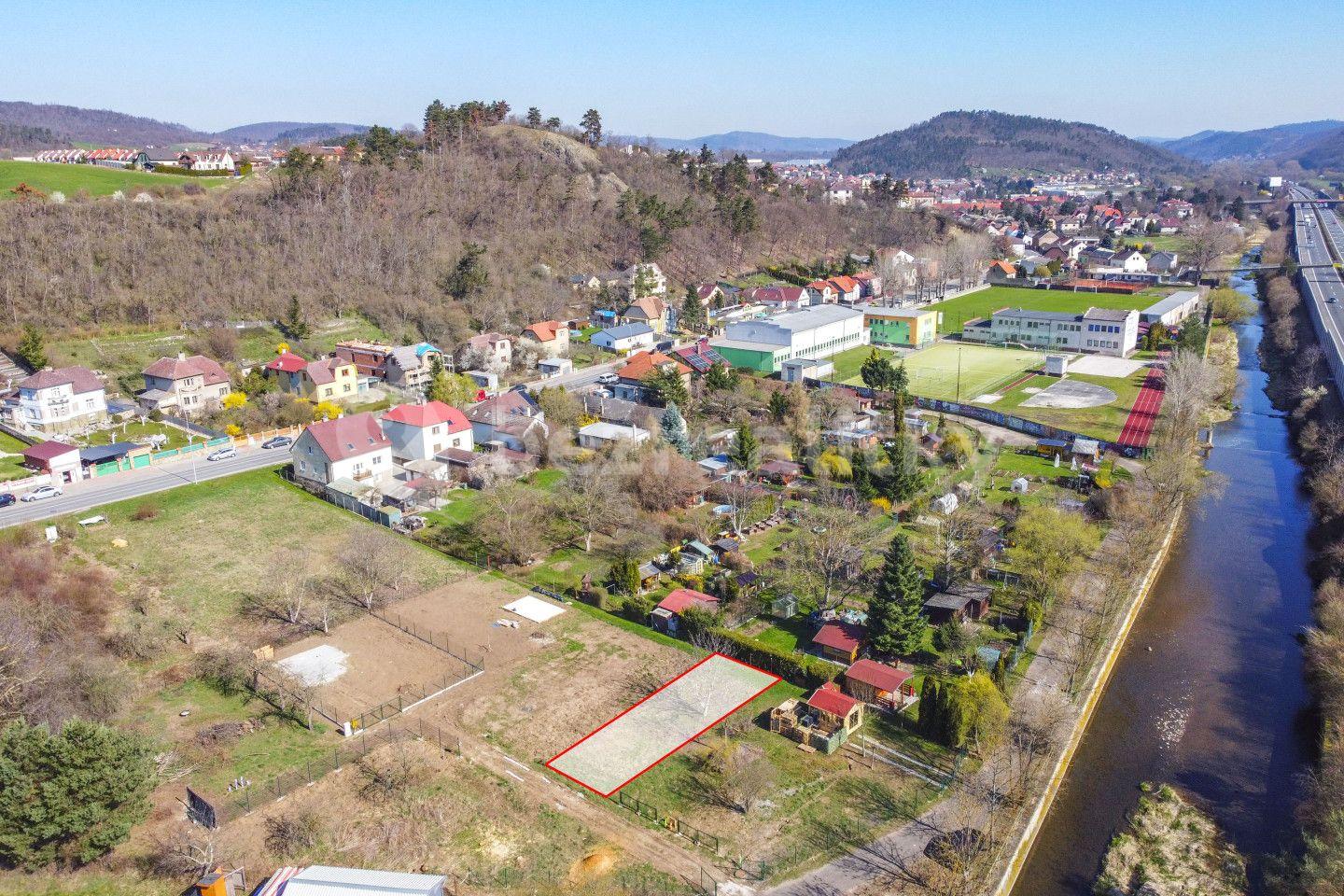Prodej pozemku 158 m², Komenského, Zdice, Středočeský kraj
