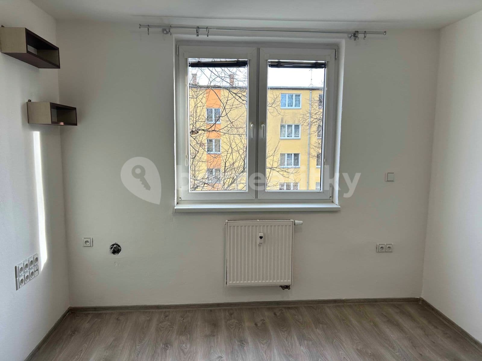 Pronájem bytu Garsoniéra 18 m², Grünwaldova, České Budějovice, Jihočeský kraj Pronájem bytu Garsoniéra 18 m², Grünwaldova, České Budějovice, Jihočeský kraj