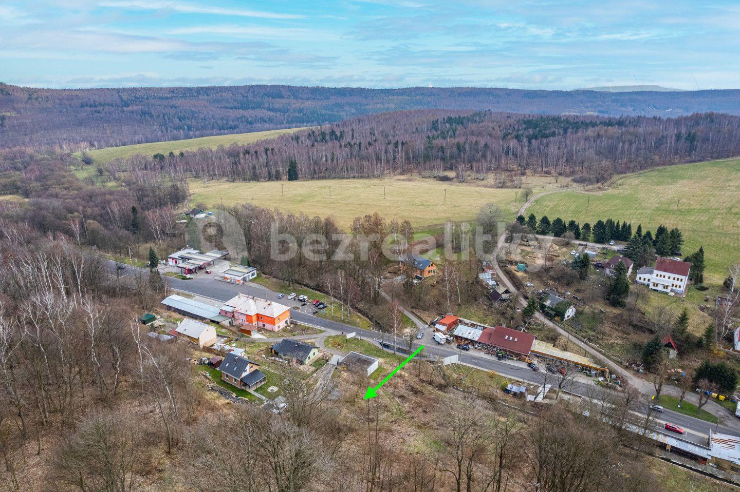 Prodej pozemku 1.218 m², Petrovice, Ústecký kraj