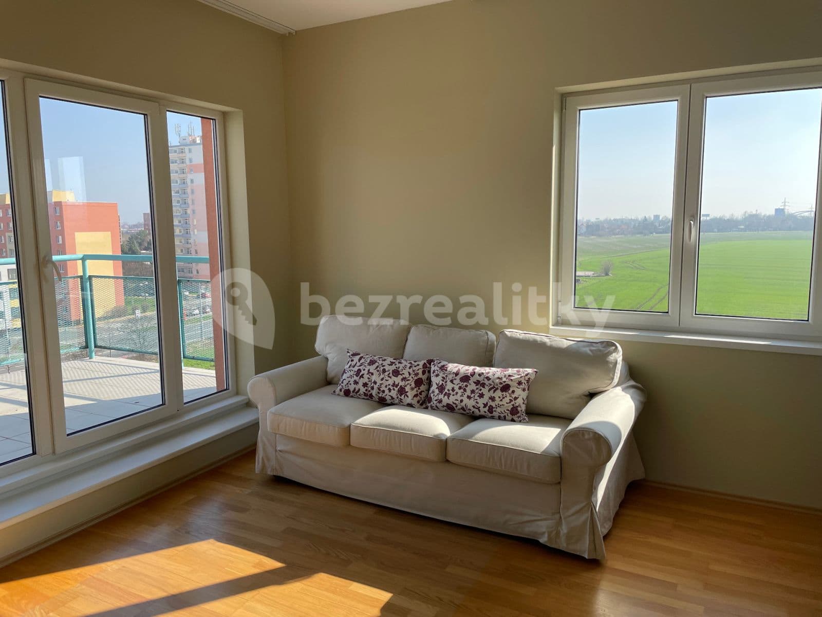 Pronájem bytu 3+kk 85 m², Tupolevova, Praha, Praha Pronájem bytu 3+kk 85 m², Tupolevova, Praha, Praha