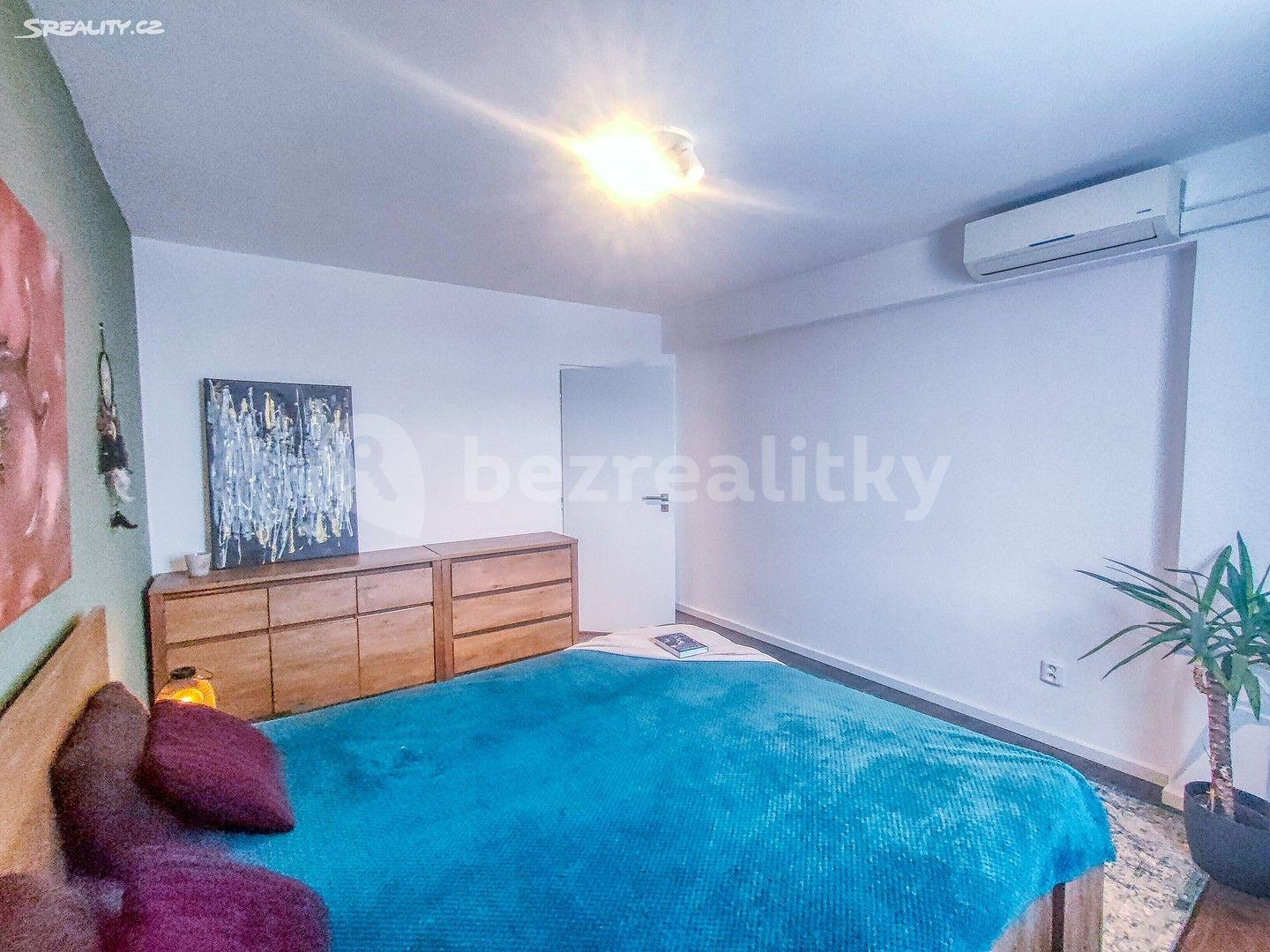 Prodej bytu 3+kk 80 m², Roháčova, Kolín, Středočeský kraj