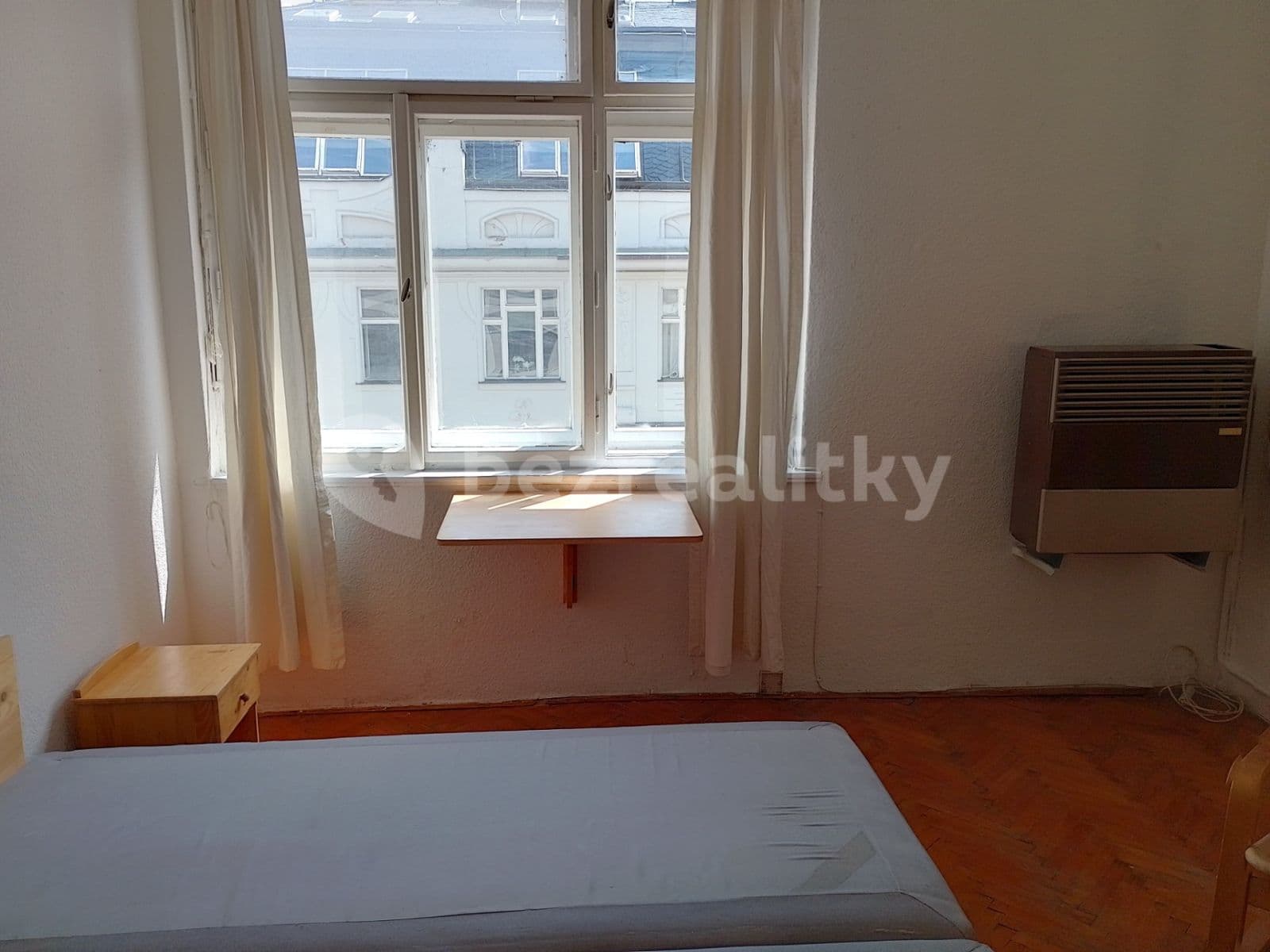 Pronájem bytu 1+kk 30 m², Haštalská, Praha, Praha Pronájem bytu 1+kk 30 m², Haštalská, Praha, Praha