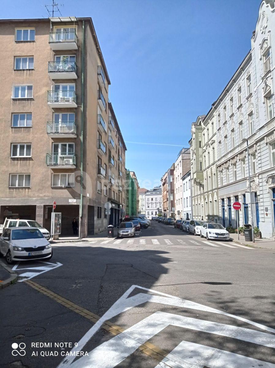 Pronájem bytu 3+1 73 m², Medená, Bratislava - mestská časť Staré Mesto, Bratislavský kraj